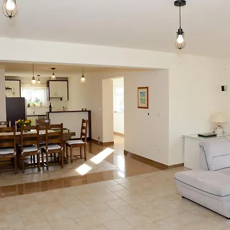 Apartmán In Ljubac/zadar Riviera 33162