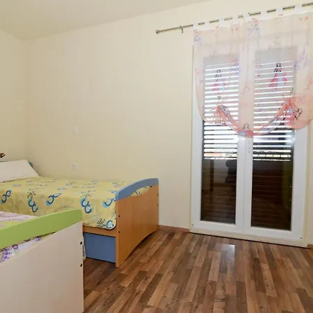In Ljubac/zadar Riviera 33162 Ljubač